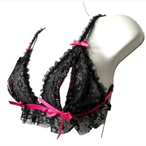 Victoria's Secret Sexy Little Things Bra